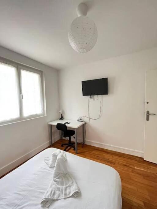 Los Angeles - Grand Appartement Reims Esterno foto